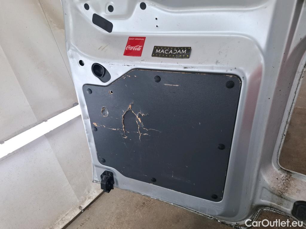  Peugeot  Expert  Fourgon Asphalt L2 2.0 HDi 120CV BVM6 E6dT #27