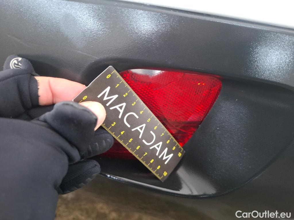  Citroen  C5 CITROEN  Aircross / 2018 / 5P / SUV Hybrid 225 ë-EAT8 Shine #25