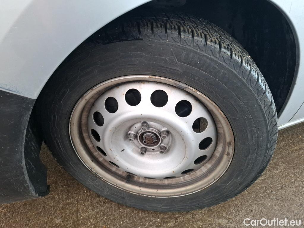  Peugeot  Expert  Fourgon Asphalt L2 2.0 HDi 120CV BVM6 E6dT #15