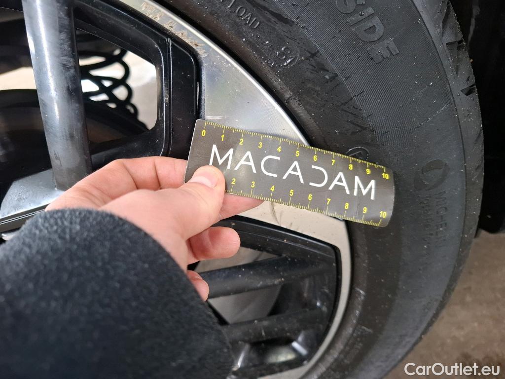  Citroen  C4  Berline Feel Pack Business 1.5 BlueHDI 130CV BVA8 E6d #28