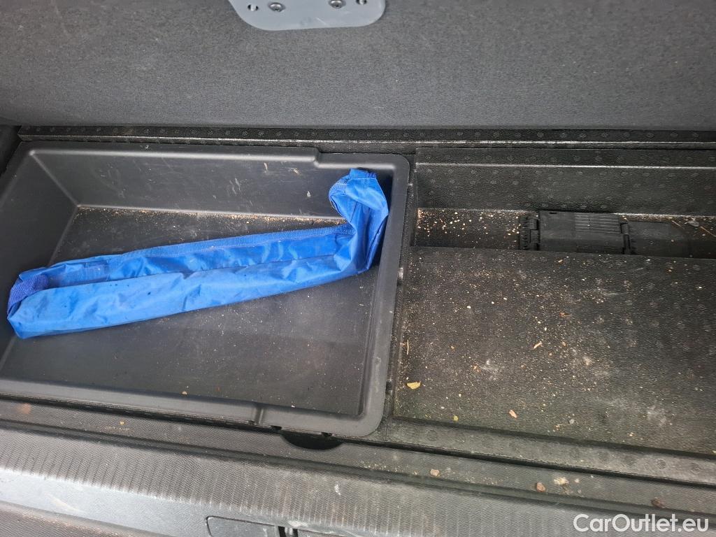  Citroen  C5 CITROEN  Aircross / 2018 / 5P / SUV Hybrid 225 ë-EAT8 Shine #14