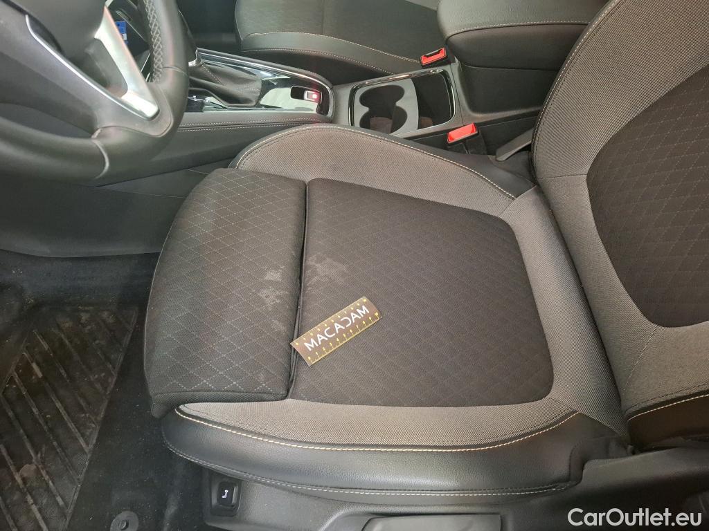  Opel   Grandland X Grandland X GS Line 1.5 130CV BVA8 E6d #12