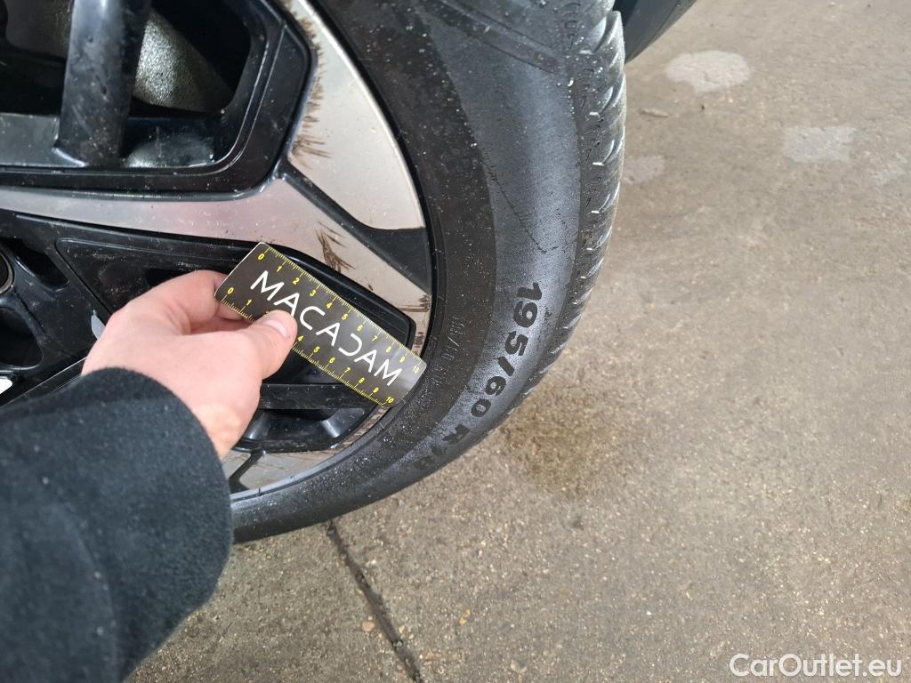  Citroen  C4  Berline Feel Pack Business 1.5 BlueHDI 130CV BVA8 E6d #42