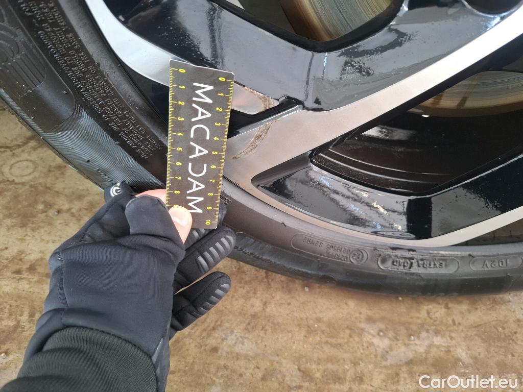  Citroen  C5 CITROEN  Aircross / 2018 / 5P / SUV Hybrid 225 ë-EAT8 Shine #39