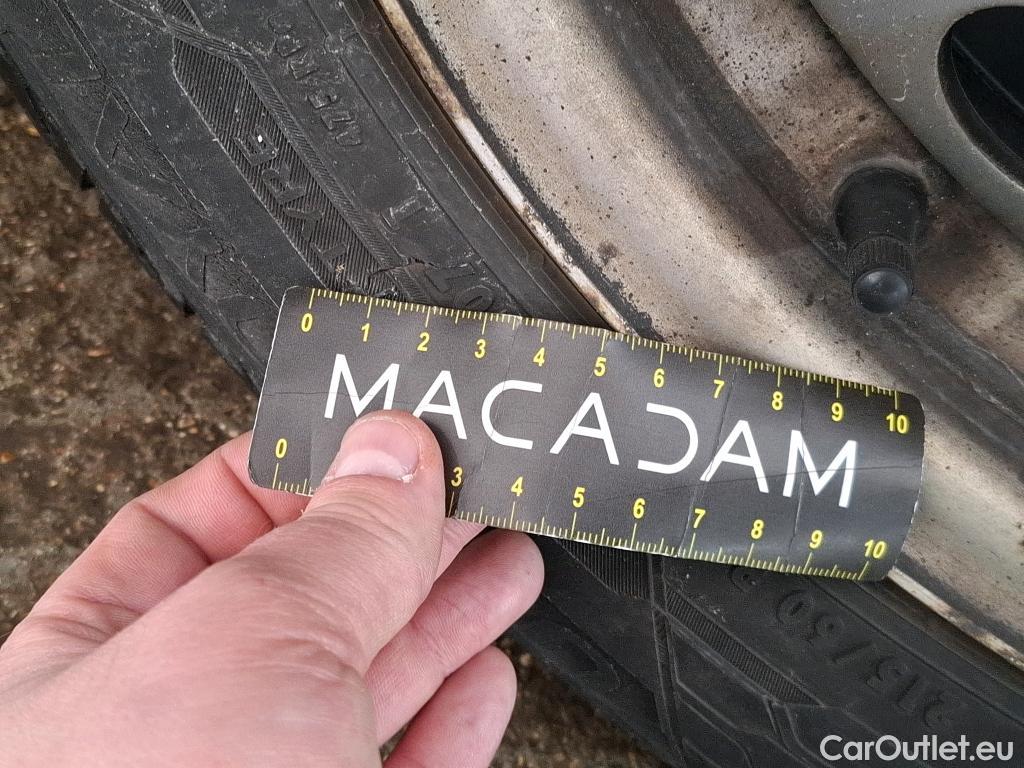  Peugeot  Expert  Fourgon Asphalt L2 2.0 HDi 120CV BVM6 E6dT #18