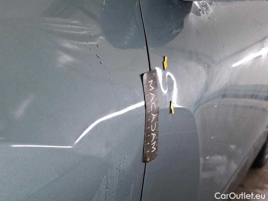  Citroen  C4  Berline Feel Pack Business 1.5 BlueHDI 130CV BVA8 E6d #2