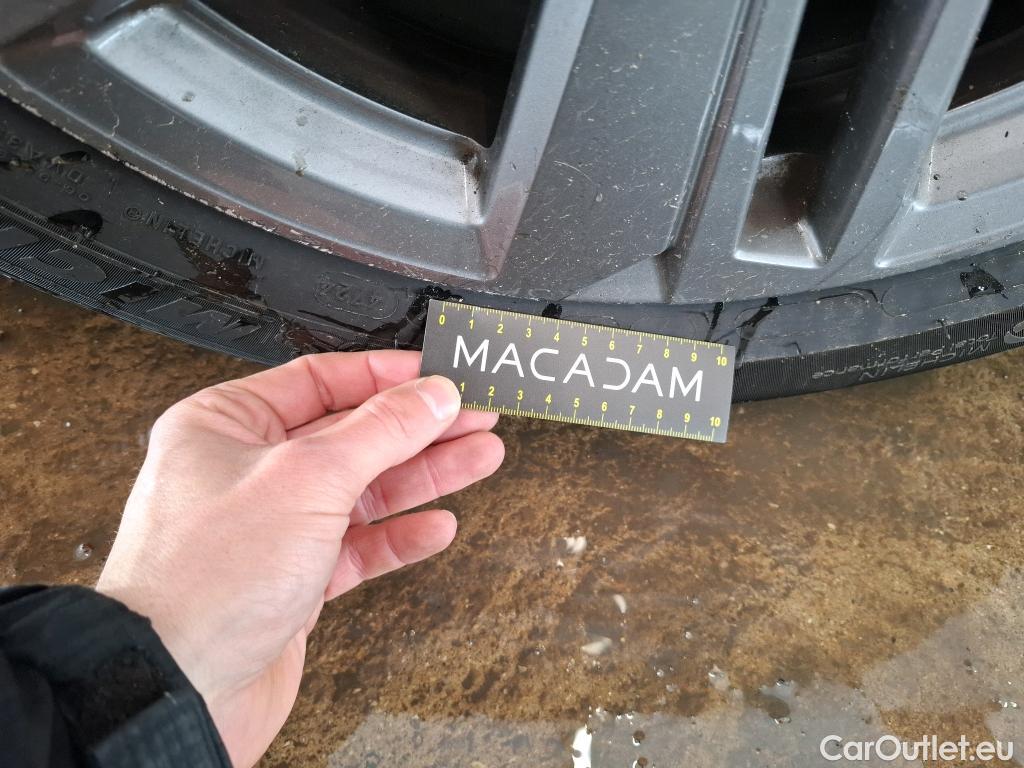  Peugeot  308 PEUGEOT  SW / 2021 / 5P / Break BlueHDi 130 EAT8 ACTIVE PACK #18