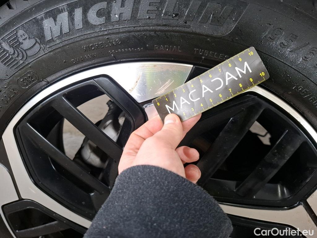  Citroen  C4  Berline Feel Pack Business 1.5 BlueHDI 130CV BVA8 E6d #34