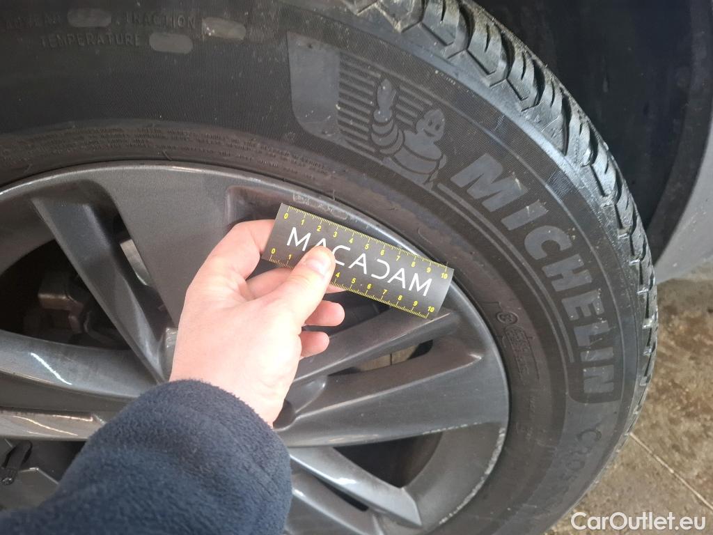  Opel   Grandland X Grandland X GS Line 1.5 130CV BVA8 E6d #3