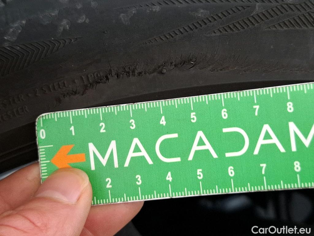  Volkswagen  T-ROC VOLKSWAGEN  / 2017 / 5P / SUV 1.5 TSI 150 EVO R-LINE DSG7 #7