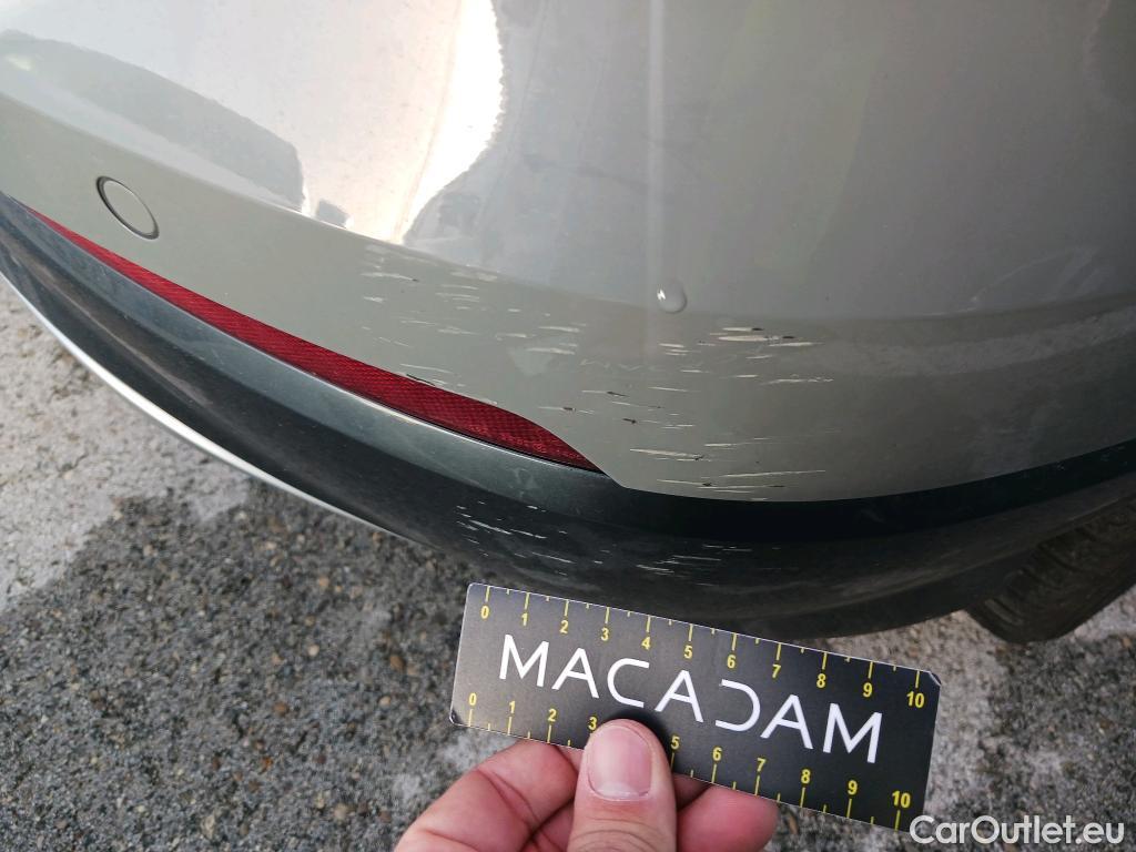  Audi  Q2 AUDI  / 2016 / 5P / todoterreno Design 35 TFSI 110kW (150CV) S tronic #26