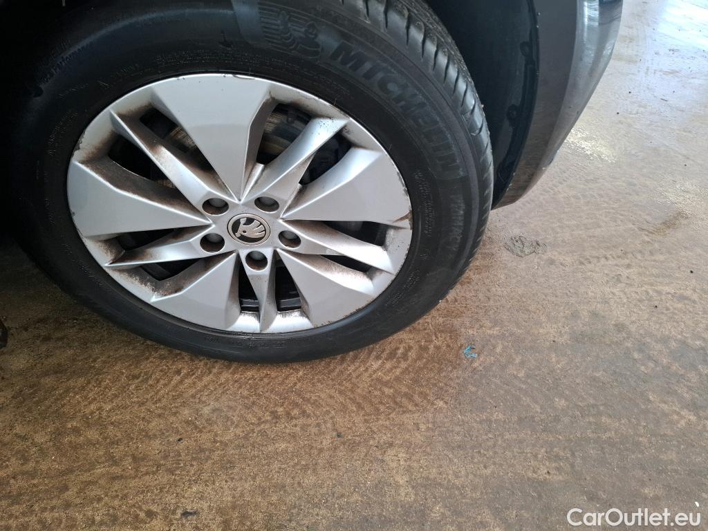  Skoda  Octavia  Break Business 2.0 TDI 150CV BVA7 E6d #30