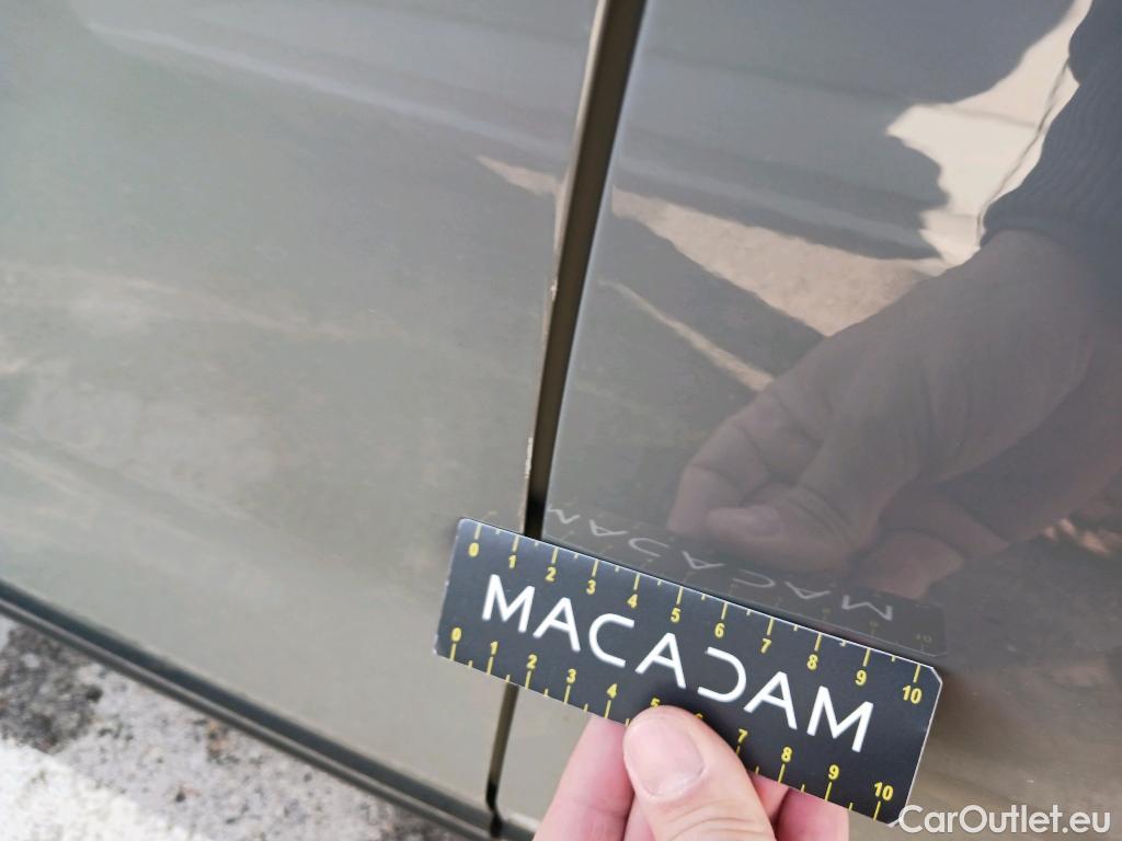  Audi  Q2 AUDI  / 2016 / 5P / todoterreno Design 35 TFSI 110kW (150CV) S tronic #49