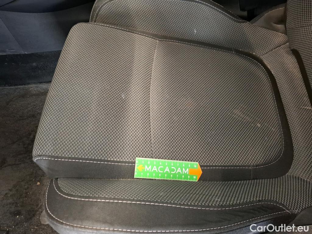  Renault  Megane RENAULT Mégane Société / 2020 / 5P / Berline / VU Air Nav réversible Blue dCi 115 - 21N #32