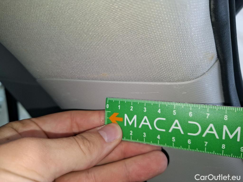  Renault  Megane RENAULT Mégane Société / 2020 / 5P / Berline / VU Air Nav réversible Blue dCi 115 - 21N #28