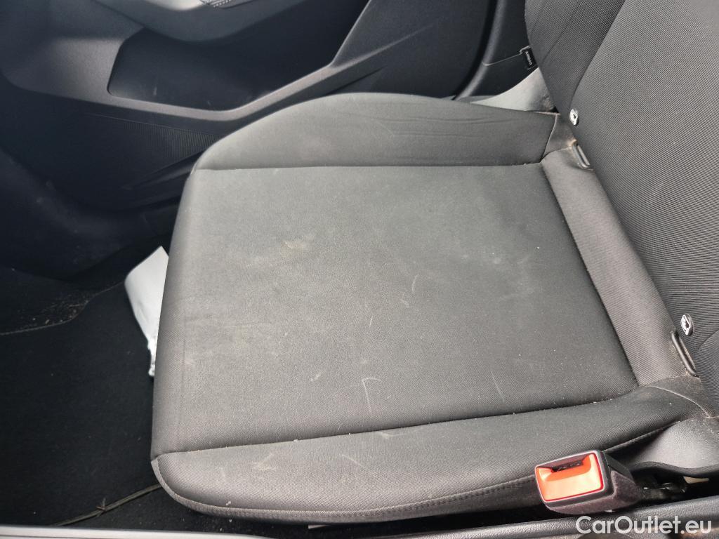  Audi  A1 Sportback AUDI A1 / 2018 / 5P / berlina con portón Sportback S line 30 TFSI 81kW (116CV) (AC) #9