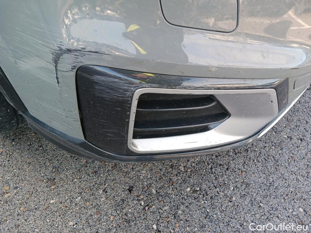  Audi  Q2 AUDI  / 2016 / 5P / todoterreno Design 35 TFSI 110kW (150CV) S tronic #34