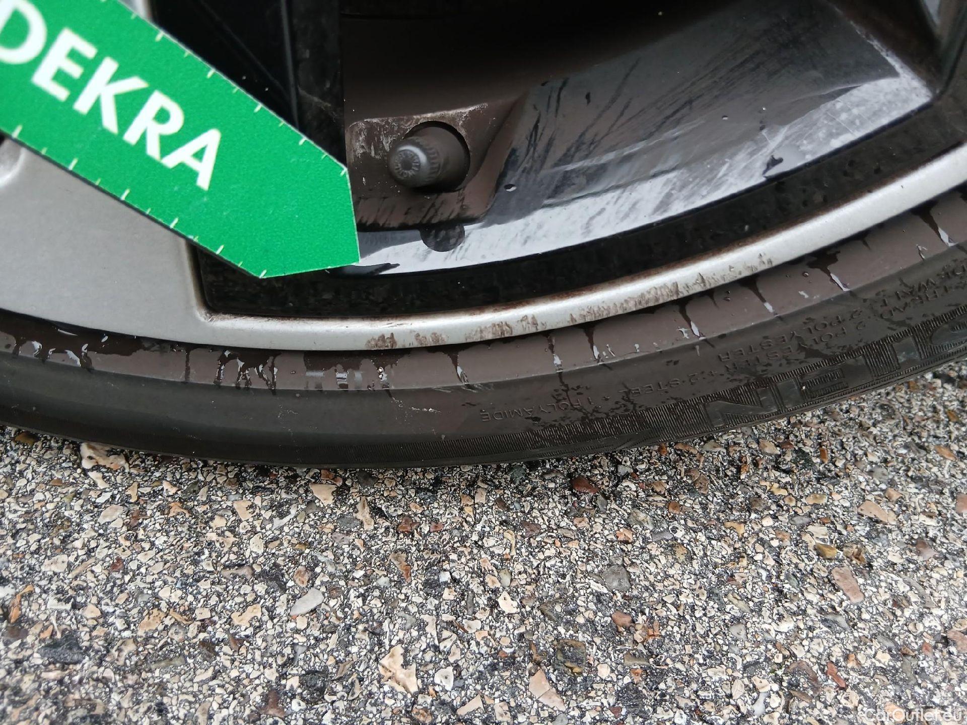  Audi  A1 Sportback AUDI A1 / 2018 / 5P / berlina con portón Sportback Adrenalin 30 TFSI 81kW S tron(SP) #27