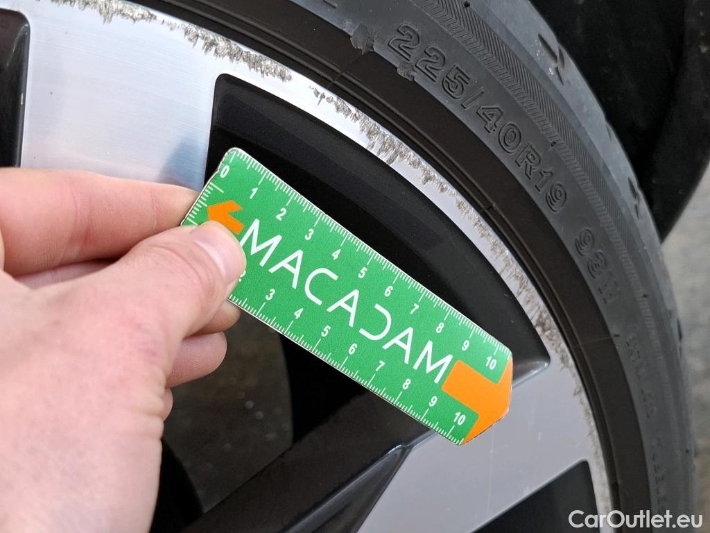  Volkswagen  T-ROC VOLKSWAGEN  / 2017 / 5P / SUV 1.5 TSI 150 EVO R-LINE DSG7 #54