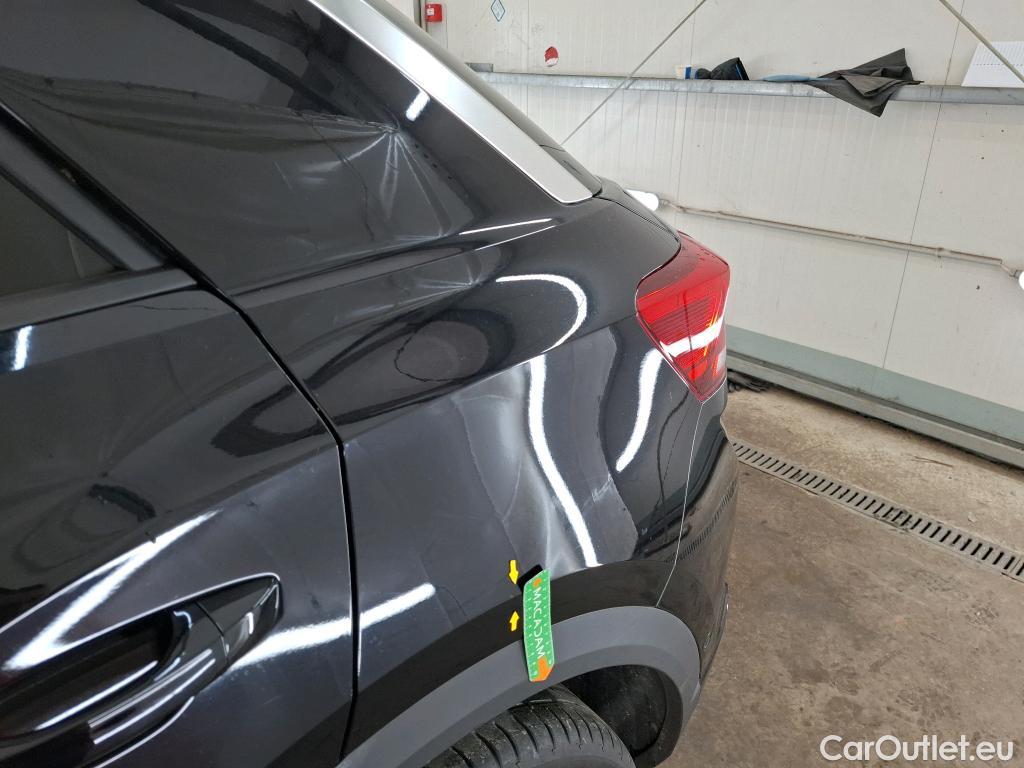  Volkswagen  T-ROC VOLKSWAGEN  / 2017 / 5P / SUV 1.5 TSI 150 EVO R-LINE DSG7 #71