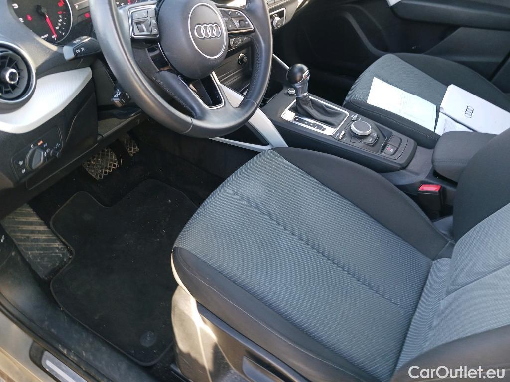  Audi  Q2 AUDI  / 2016 / 5P / todoterreno Design 35 TFSI 110kW (150CV) S tronic #15