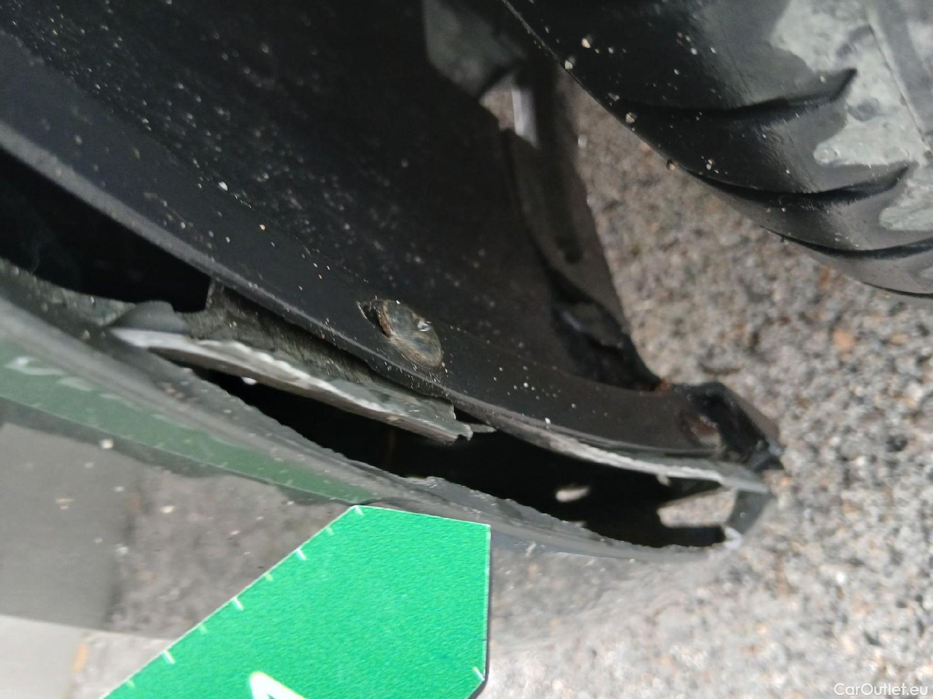  Audi  A1 Sportback AUDI A1 / 2018 / 5P / berlina con portón Sportback Adrenalin 30 TFSI 81kW S tron(SP) #5