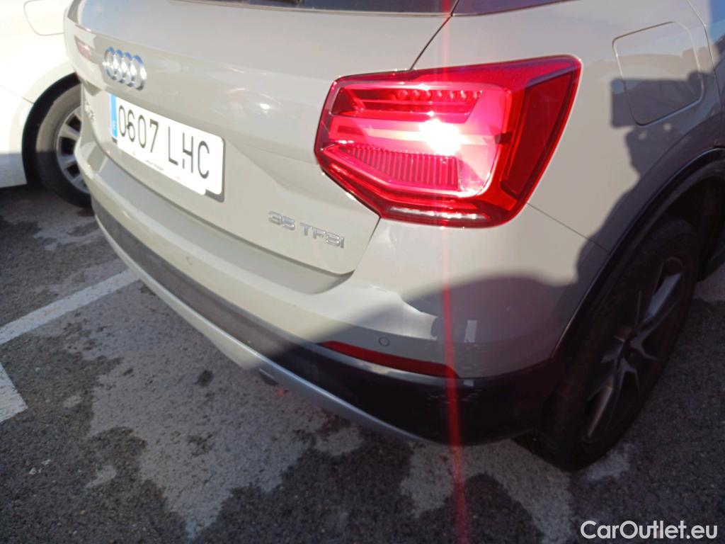  Audi  Q2 AUDI  / 2016 / 5P / todoterreno Design 35 TFSI 110kW (150CV) S tronic #25