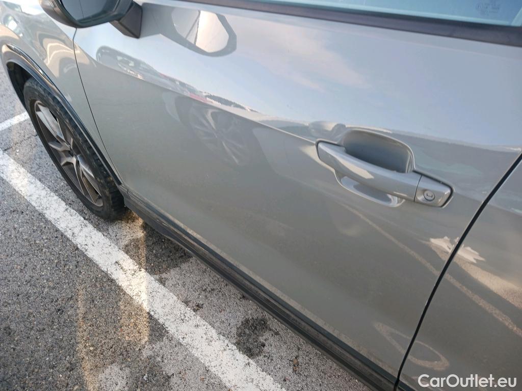  Audi  Q2 AUDI  / 2016 / 5P / todoterreno Design 35 TFSI 110kW (150CV) S tronic #48