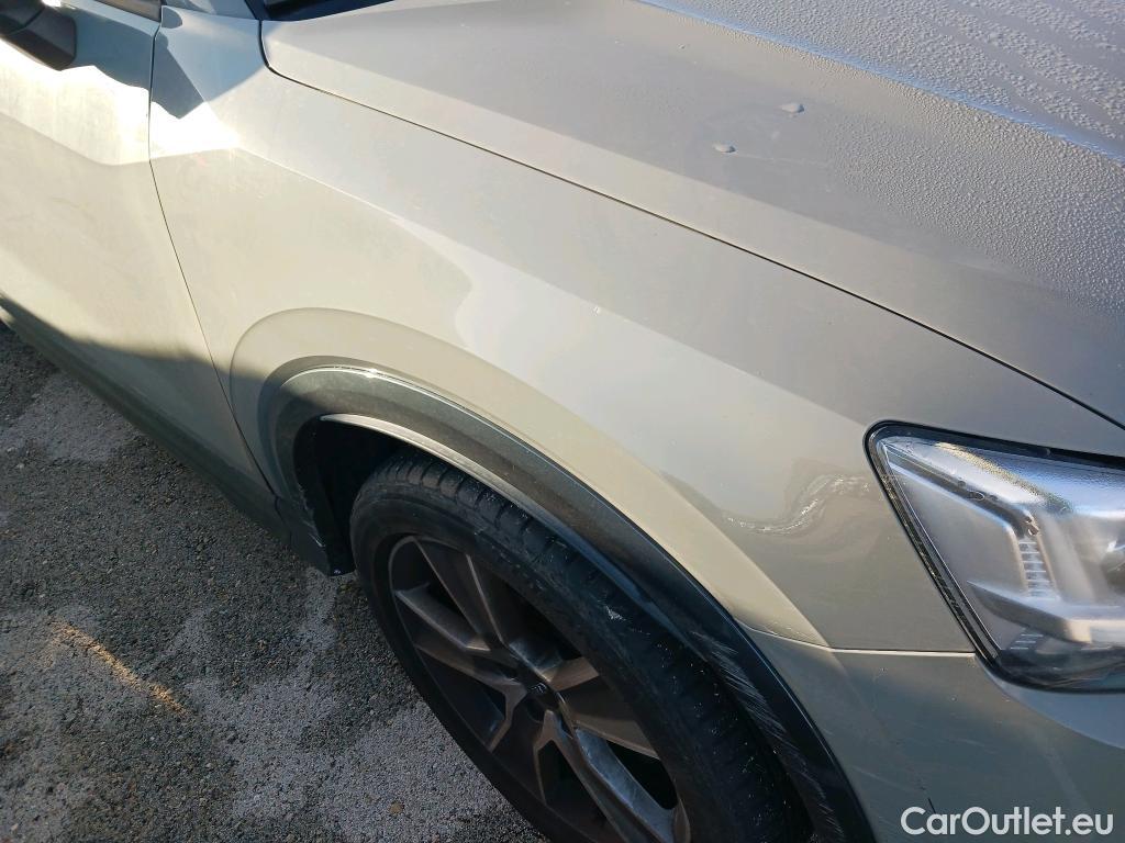  Audi  Q2 AUDI  / 2016 / 5P / todoterreno Design 35 TFSI 110kW (150CV) S tronic #17