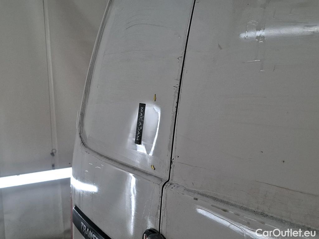  Volkswagen  Transporter VOLKSWAGEN  / 2019 / 4P / Fourgon tôlé 2.0 TDi 110 L1H1 Business #4