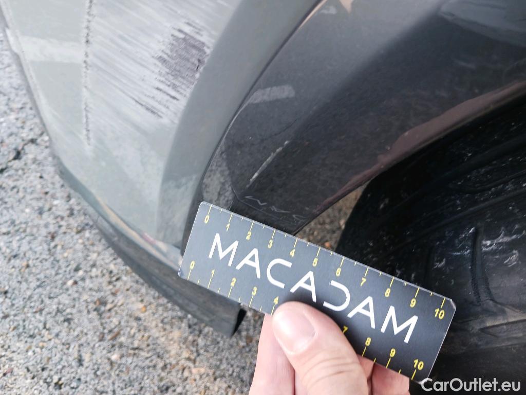  Audi  Q2 AUDI  / 2016 / 5P / todoterreno Design 35 TFSI 110kW (150CV) S tronic #43