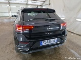  Volkswagen  T-ROC VOLKSWAGEN  / 2017 / 5P / SUV 1.5 TSI 150 EVO R-LINE DSG7 #2