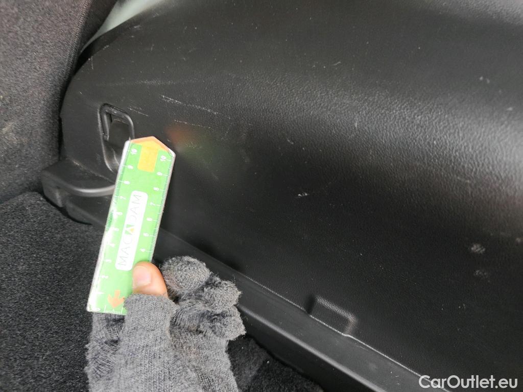  Hyundai  Tucson HYUNDAI  / 2020 / 5P / todoterreno 1.6 TGDI 169kW HEV Tecno Sky Auto #12