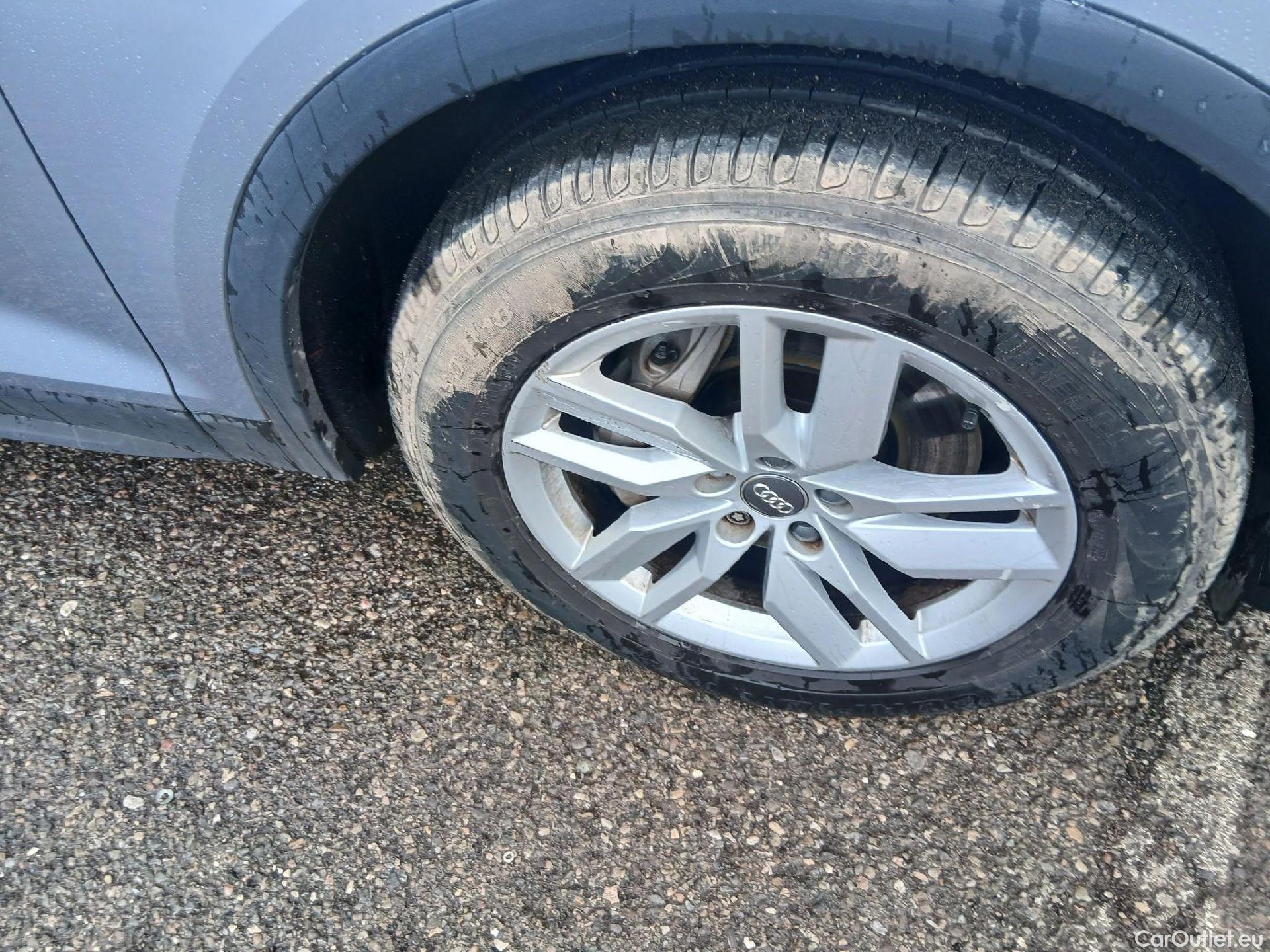  Audi  Q5 AUDI  / 2016 / 5P / todoterreno 50 TFSI E quattro-ultra #17