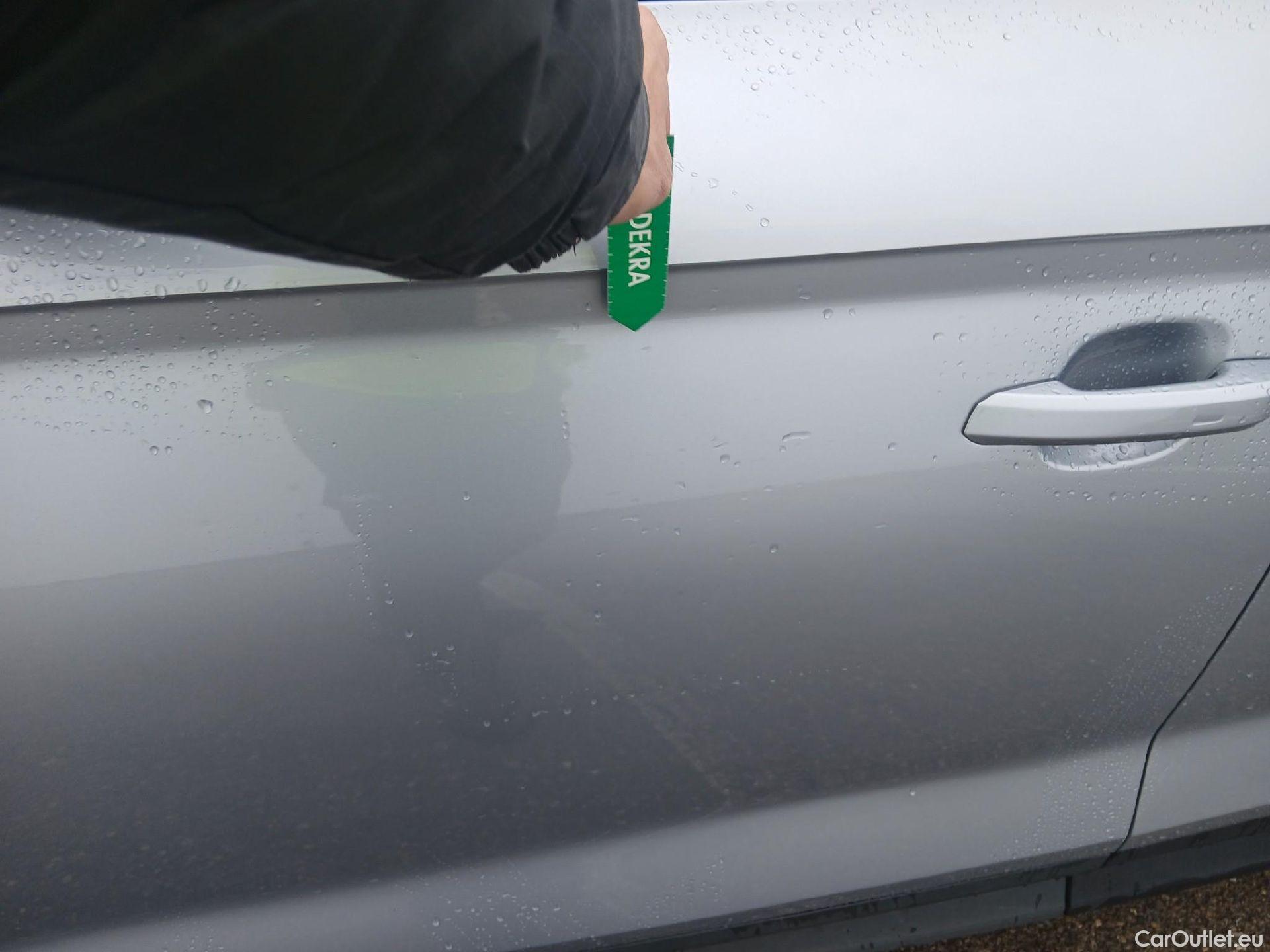  Audi  Q5 AUDI  / 2016 / 5P / todoterreno 50 TFSI E quattro-ultra #4