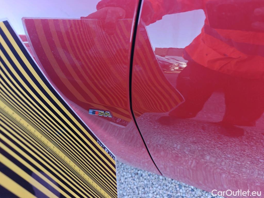  Bmw  Serie 1 BMW  / 2019 / 5P / berlina con portón 118i #31