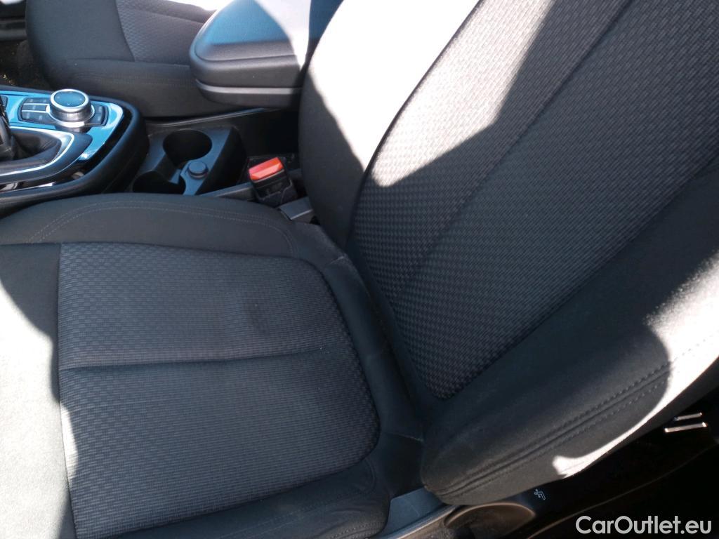  Bmw  Serie 2 BMW  Gran Tourer/2018/5P/monovolumen compacto 216d #35