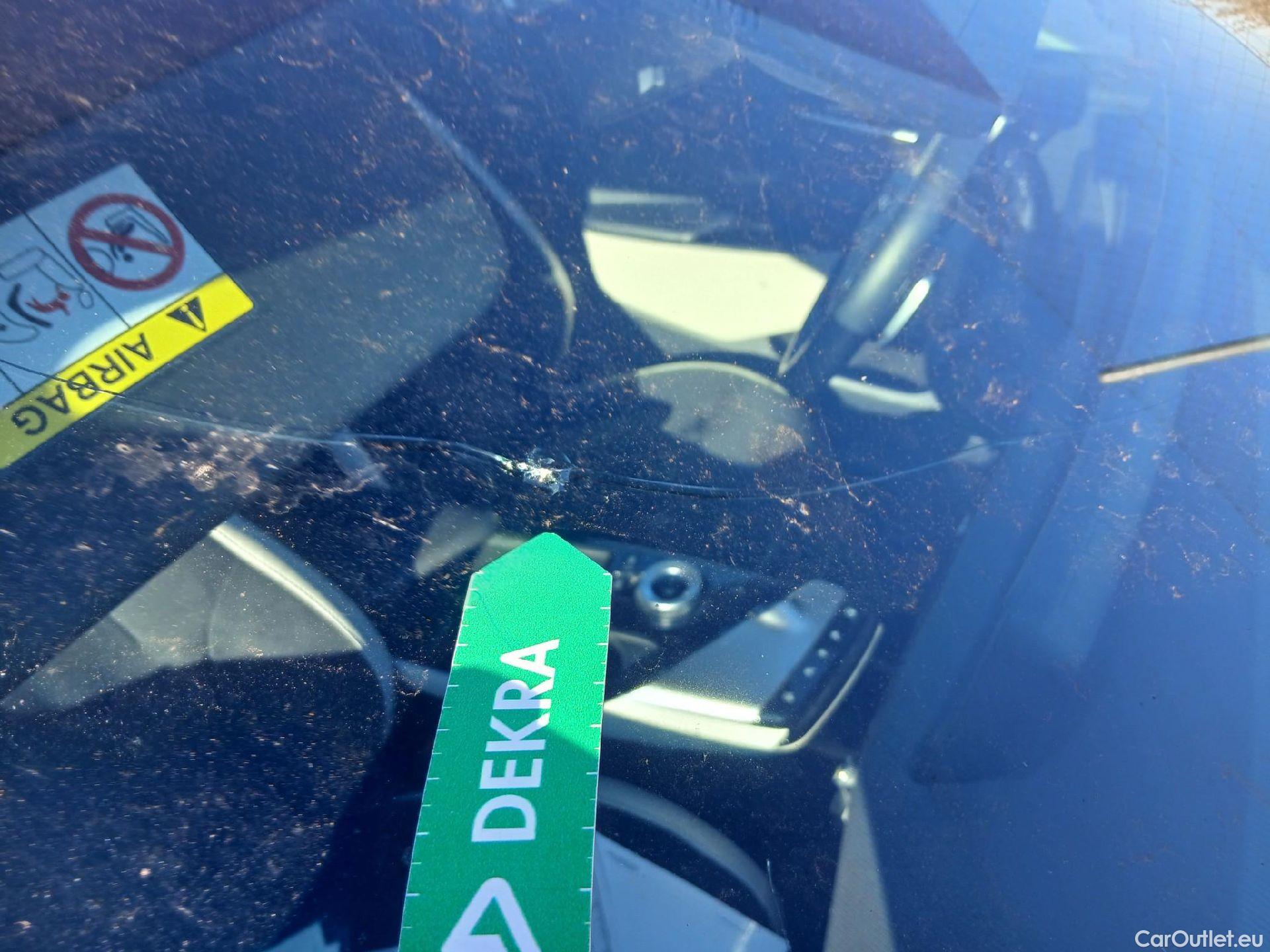  KIA  Ev6 KIA  / 2021 / 5P / todoterreno GT-Line 77,4kWh 168kW RWD Long Range #8