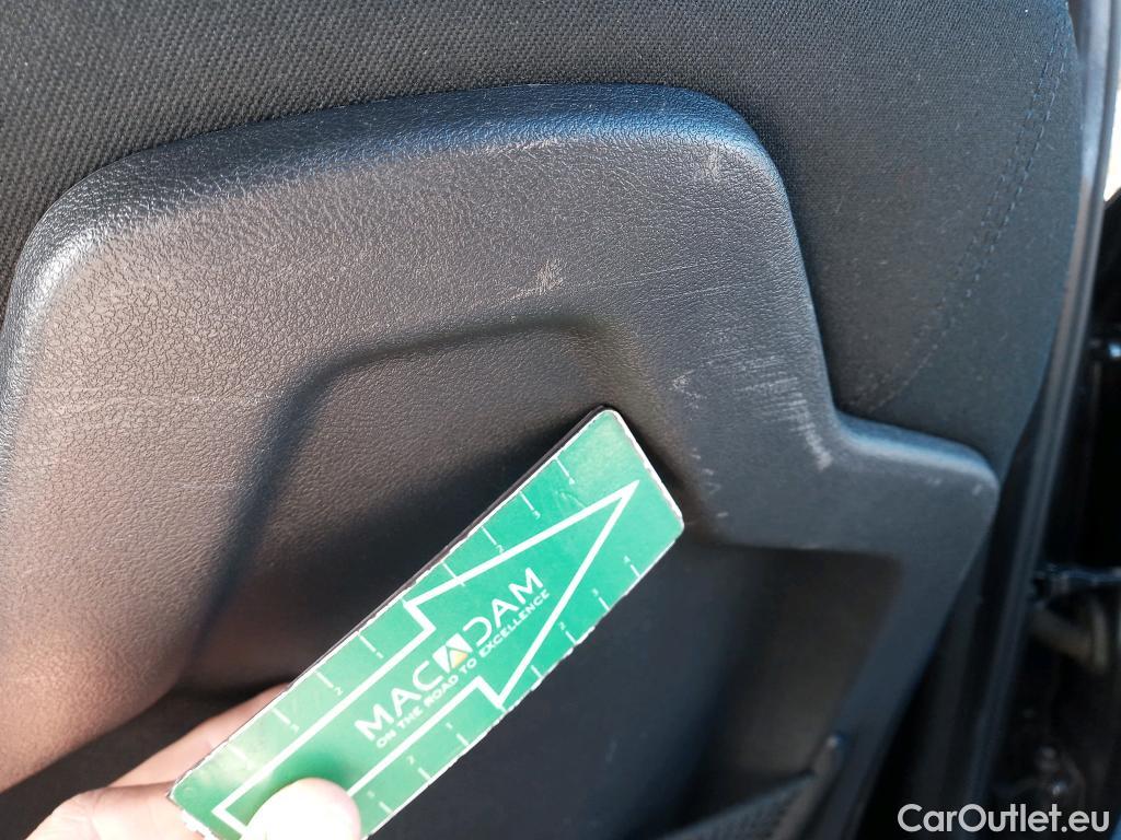  Bmw  Serie 2 BMW  Gran Tourer/2018/5P/monovolumen compacto 216d #15