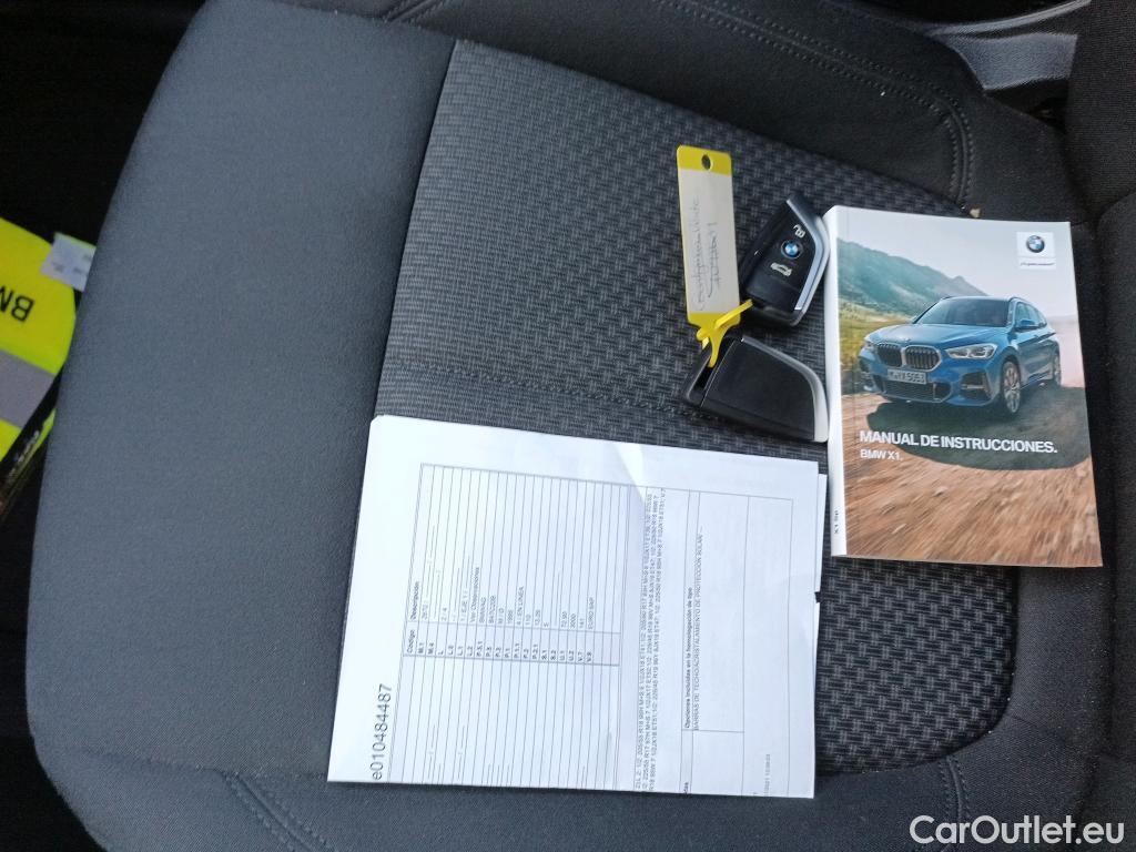  Bmw  X1 BMW  / 2019 / 5P / todoterreno sDrive18dA Corporate #7