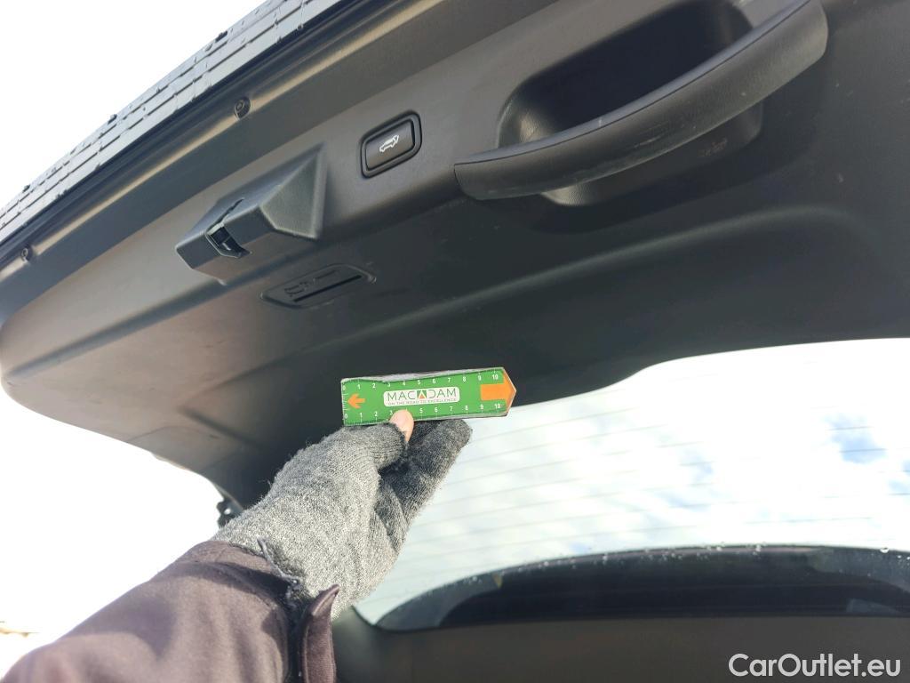  Hyundai  Tucson HYUNDAI  / 2020 / 5P / todoterreno 1.6 TGDI 169kW HEV Tecno Sky Auto #5