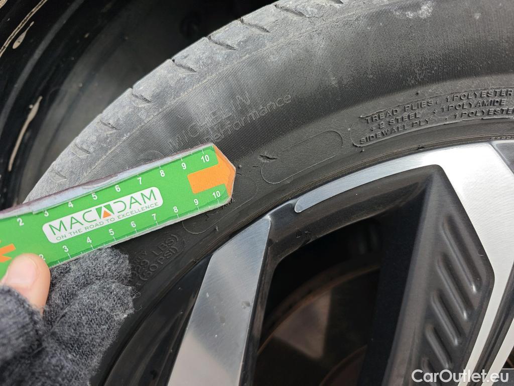  Hyundai  Tucson HYUNDAI  / 2020 / 5P / todoterreno 1.6 TGDI 169kW HEV Tecno Sky Auto #3