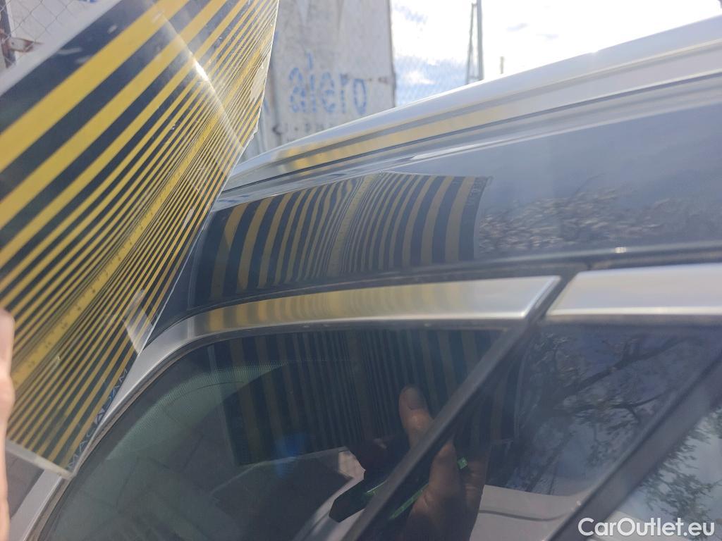  Land Rover  Discovery AUDI Q5 / 2020 / 5P / todoterreno Advanced 35 TDI 120kW S tronic (AC3) #28