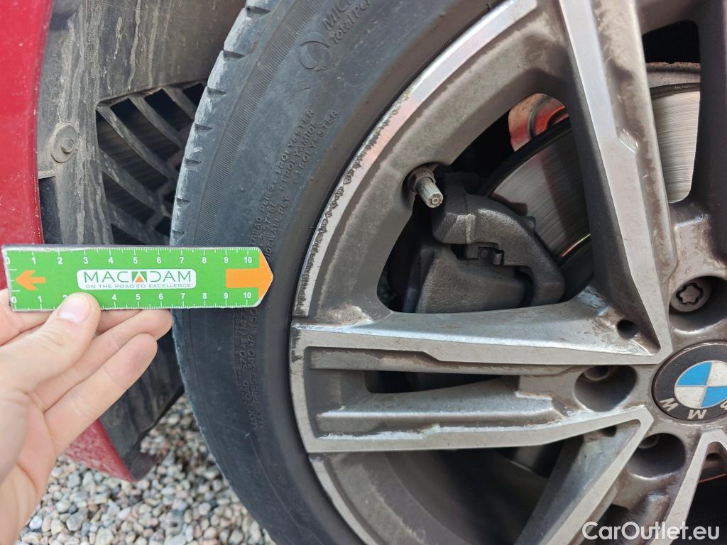  Bmw  Serie 1 BMW  / 2019 / 5P / berlina con portón 118i #2