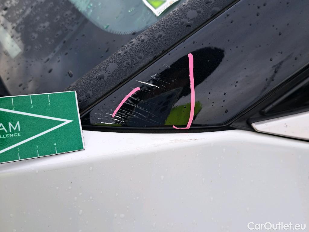  KIA  Sportage KIA  / 2022 / 5P / todoterreno 1.6 T-GDi HEV 171kW (230CV) GT-line 4X2 #41