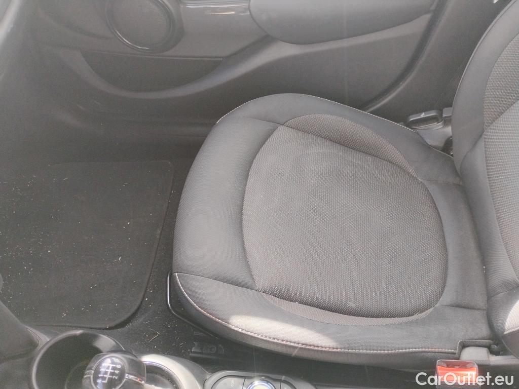  Mini  Cooper Mini 5p One 1.5 100CV MT6 E6dT #42