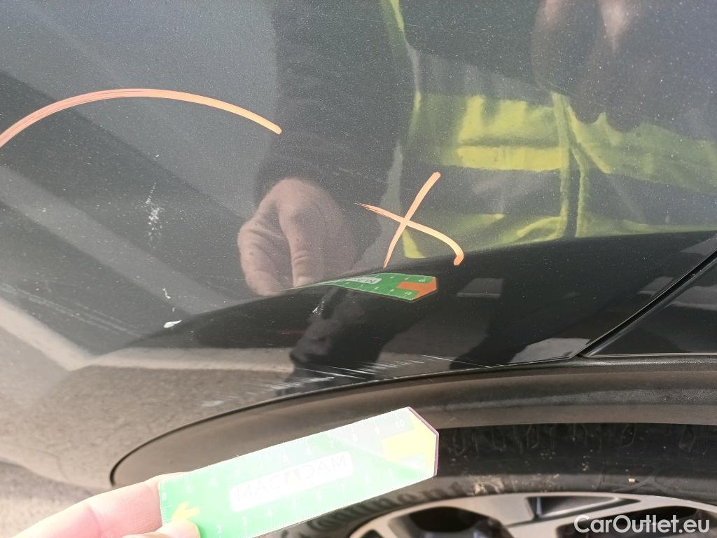  KIA  Sportage KIA  1.6MHEV Drive 100kW(136CV) 4x2(Crist Tintados) #4