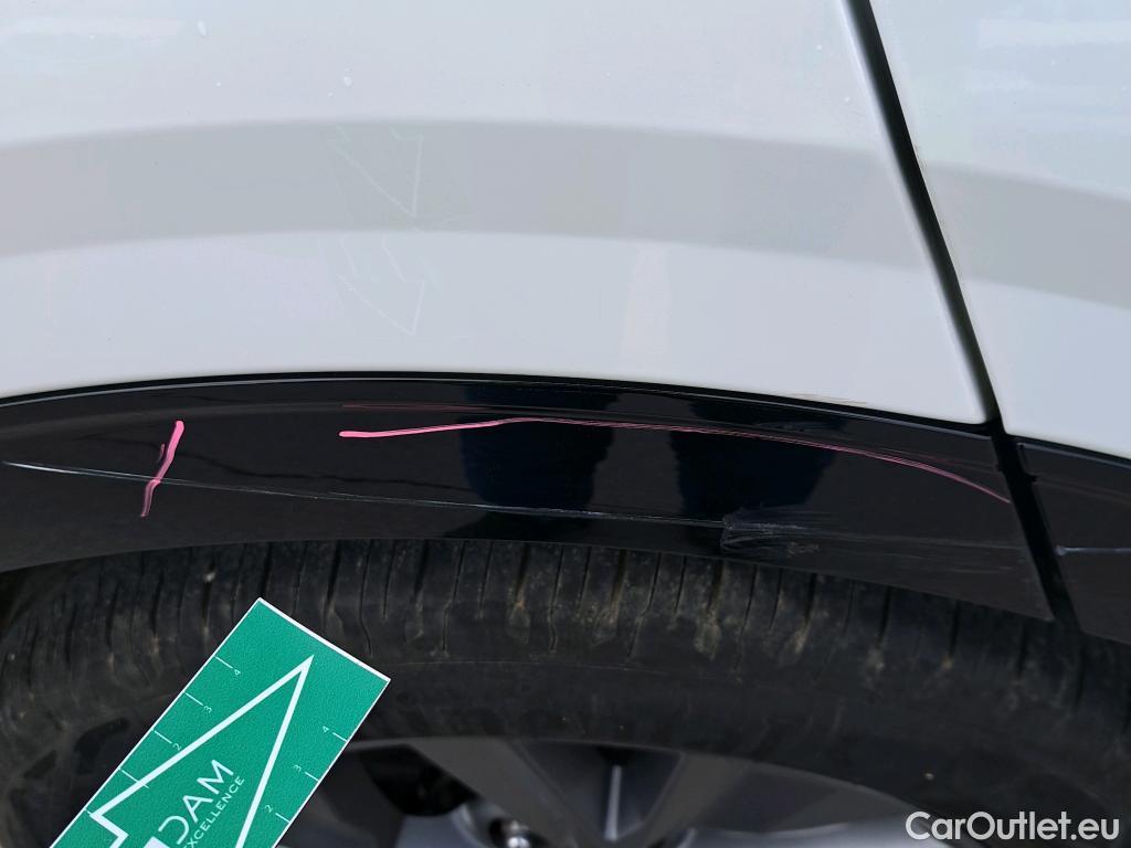  KIA  Sportage KIA  / 2022 / 5P / todoterreno 1.6 T-GDi HEV 171kW (230CV) GT-line 4X2 #47