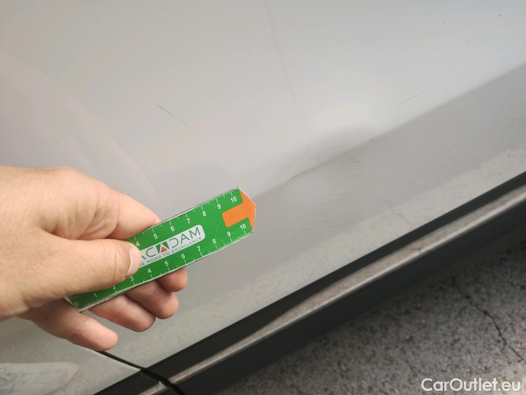  Mercedes  GLA MERCEDES-BENZ  / 2020 / 5P / todoterreno  200 D #9