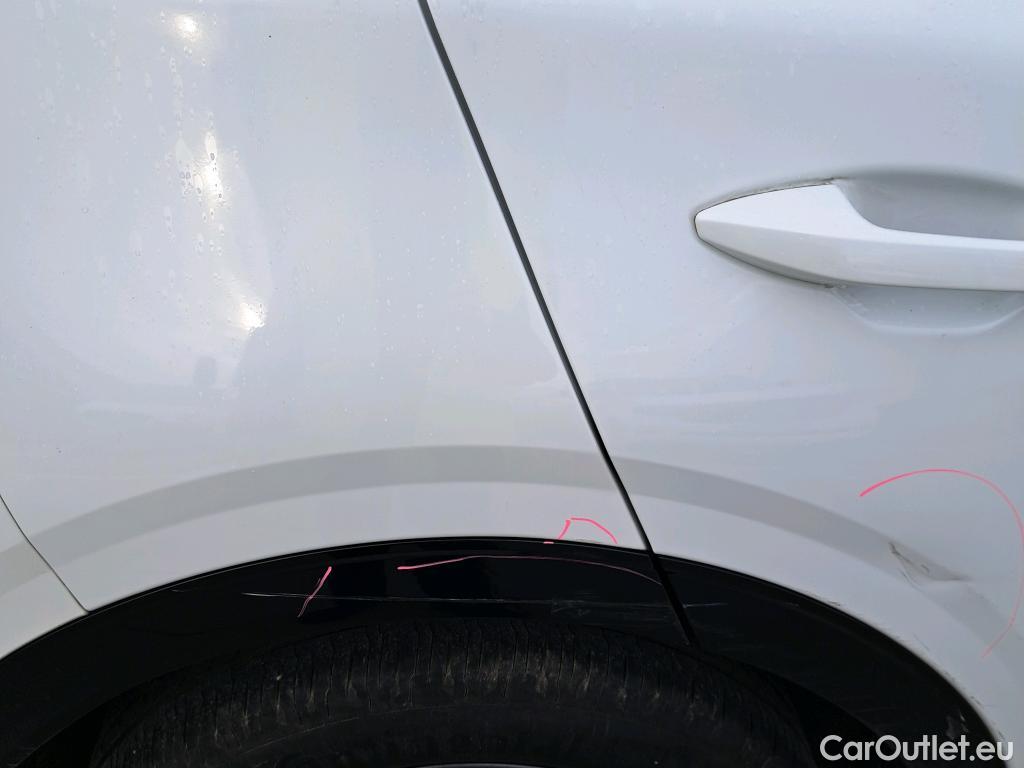  KIA  Sportage KIA  / 2022 / 5P / todoterreno 1.6 T-GDi HEV 171kW (230CV) GT-line 4X2 #28